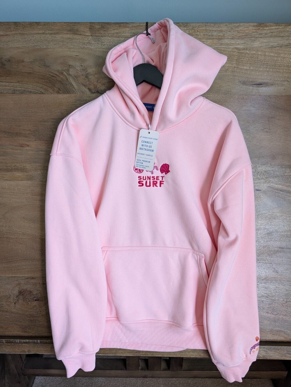 NWT Sunset Surf Hoodie Women S Pink Whale Fleece Lined Embroidered Logo Pullover